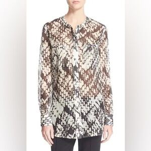 Vince Basketweave 100% Silk Button Down‎ Abstract Printed Blouse Size 10